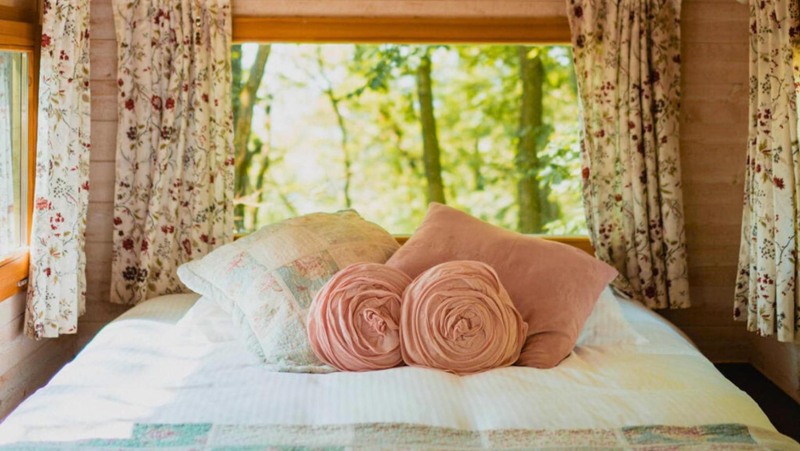 Les 7 Meuses - Restaurant & Hebergements Hoteliers - Insolites - Wellness - Gites Profondeville Ngoại thất bức ảnh