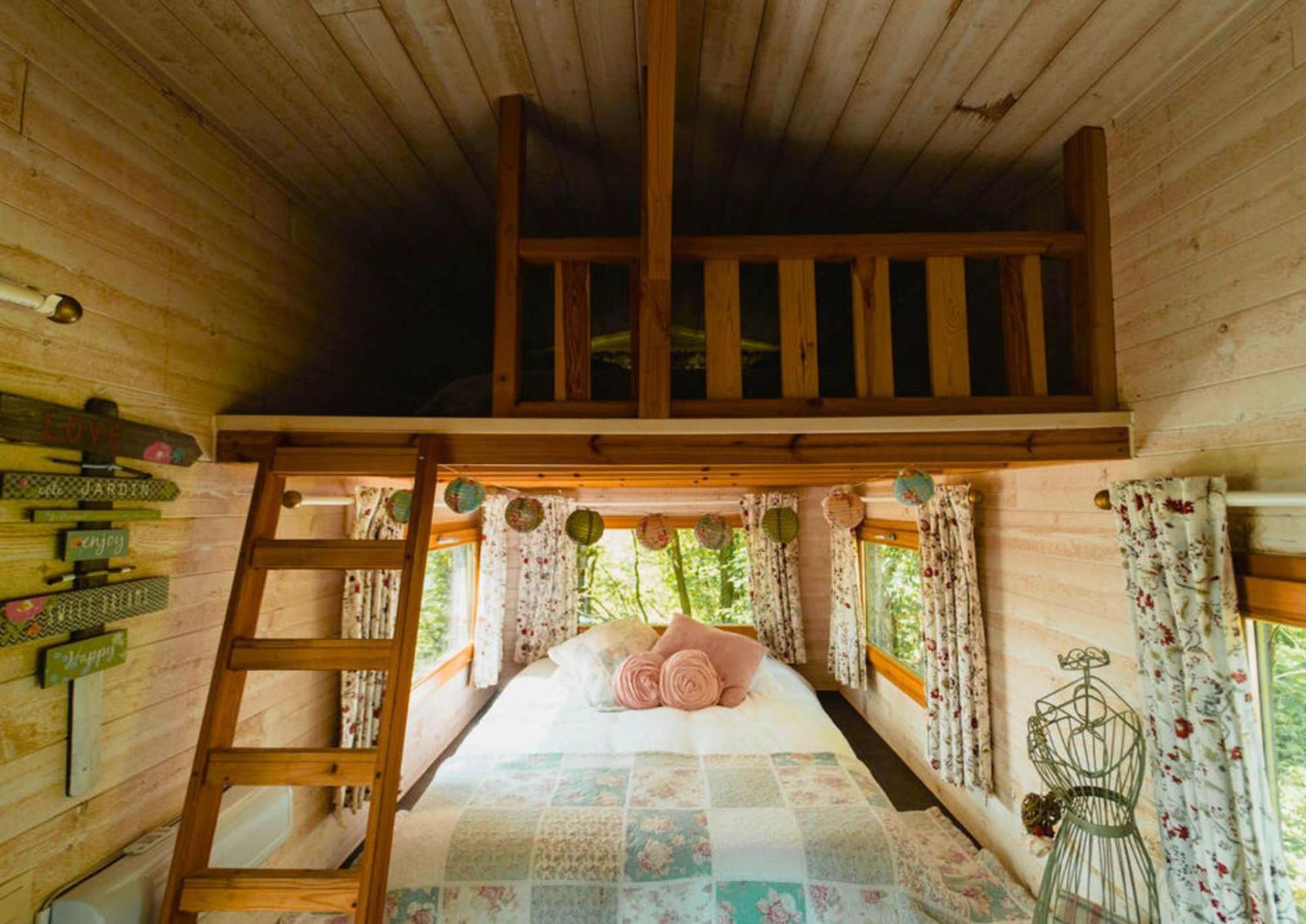 Les 7 Meuses - Restaurant & Hebergements Hoteliers - Insolites - Wellness - Gites Profondeville Ngoại thất bức ảnh